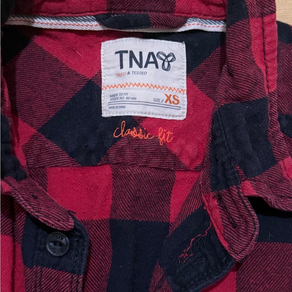 TNA Button Up - Picture 2 of 3